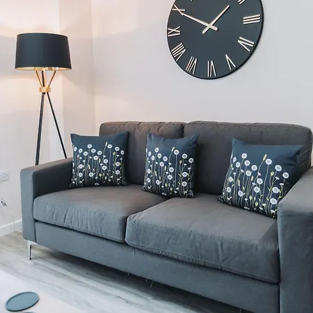 Ideal Lodgings Near Old Trafford Manchester Room photo