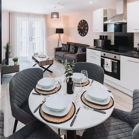 Ideal Lodgings Near Old Trafford Manchester Room photo