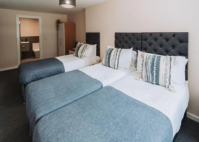 Ideal Lodgings Near Old Trafford