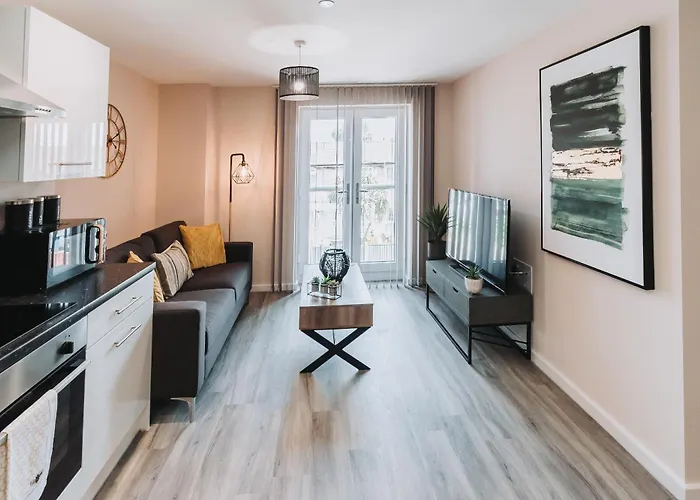 Ideal Lodgings Near Old Trafford