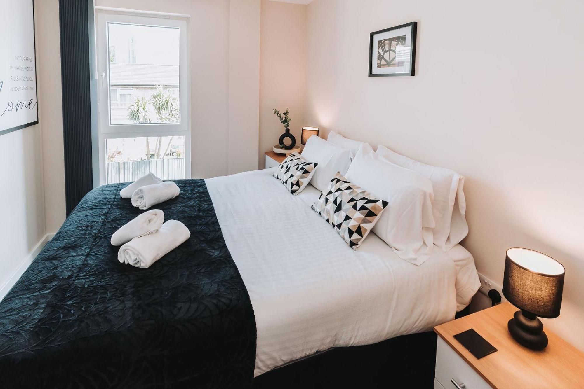 Ideal Near Old Trafford Apartment Manchester